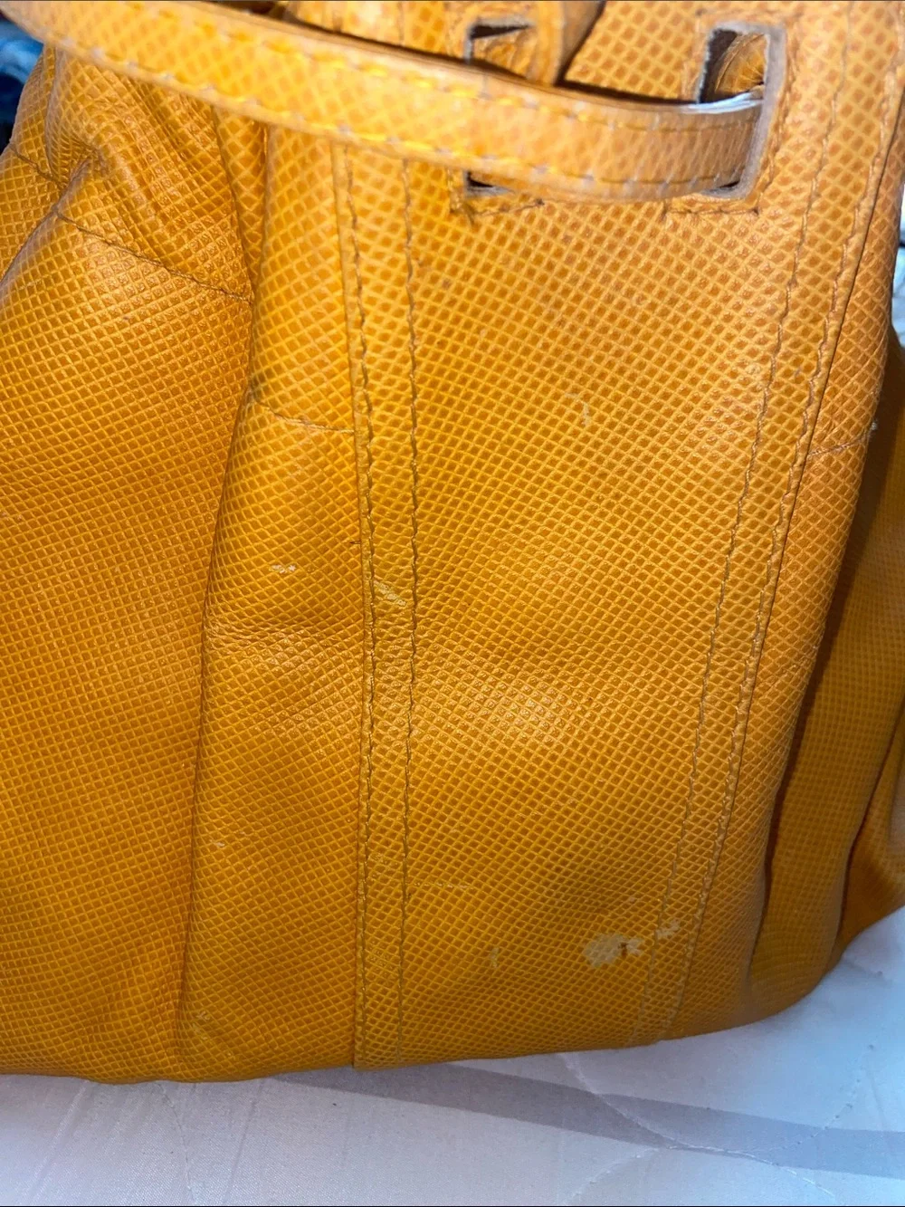 Bottega Veneta classic minimalist